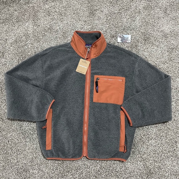 New Patagonia Synchilla Jacket Nickel Grey Burl Red Full Zip Coat Sweater S - L - Picture 1 of 8